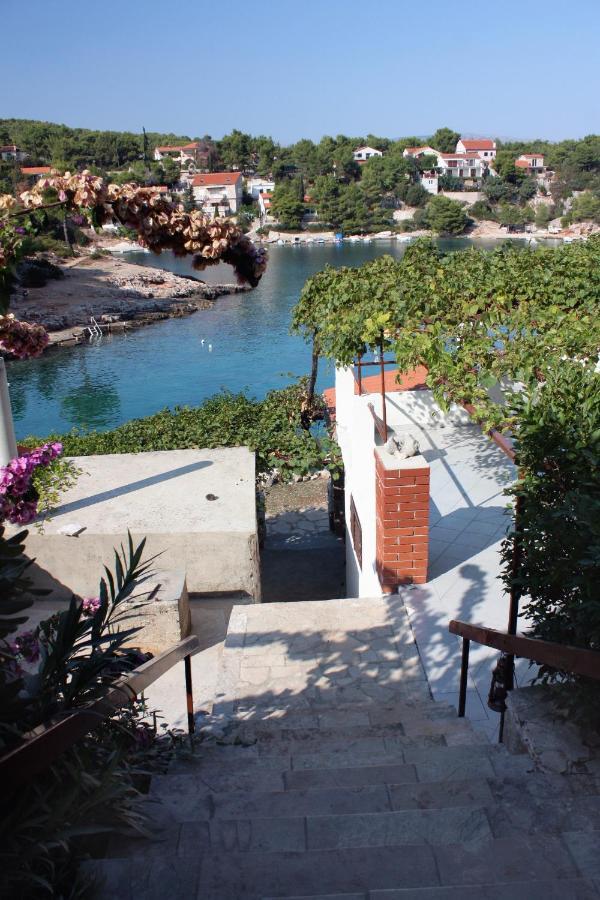 Apartments By The Sea Basina, Hvar - 5699 Vrbanj Buitenkant foto