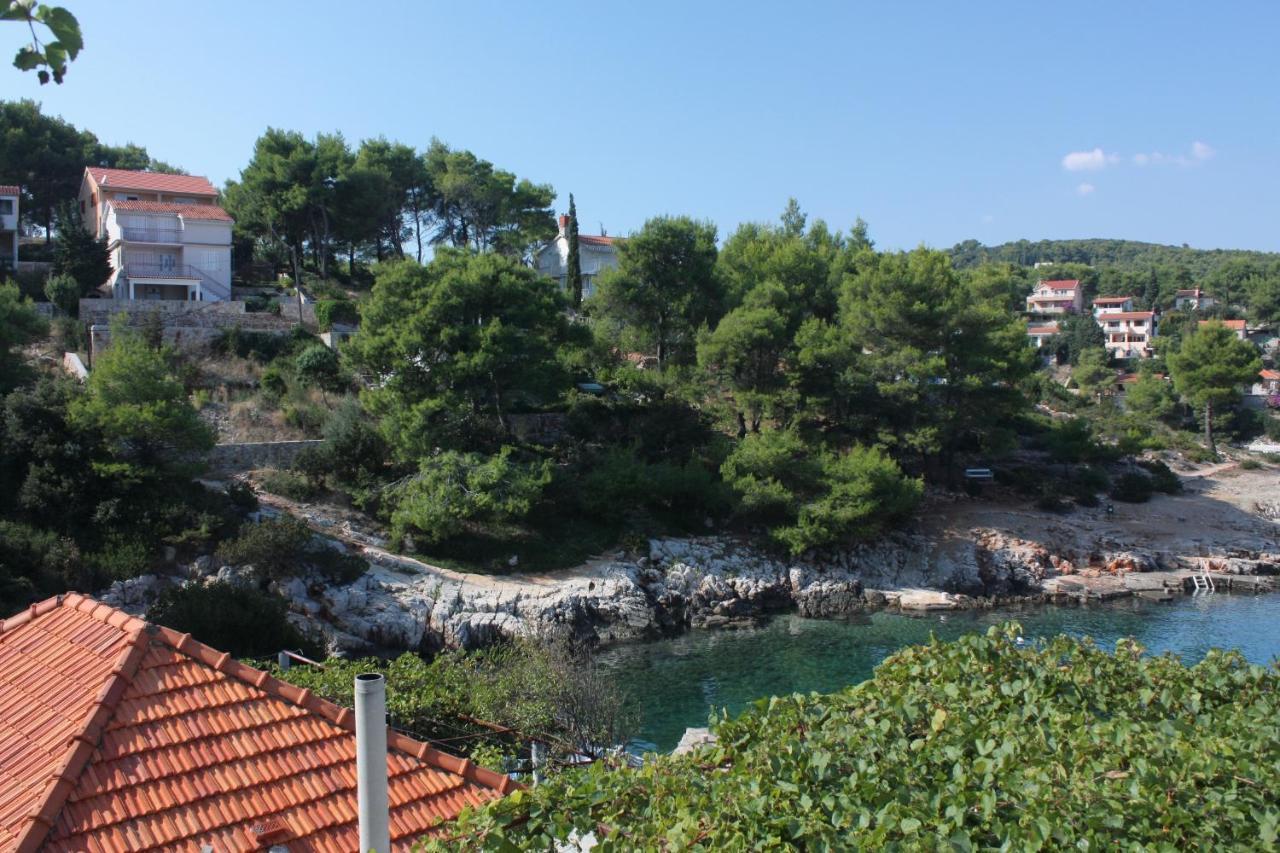 Apartments By The Sea Basina, Hvar - 5699 Vrbanj Buitenkant foto